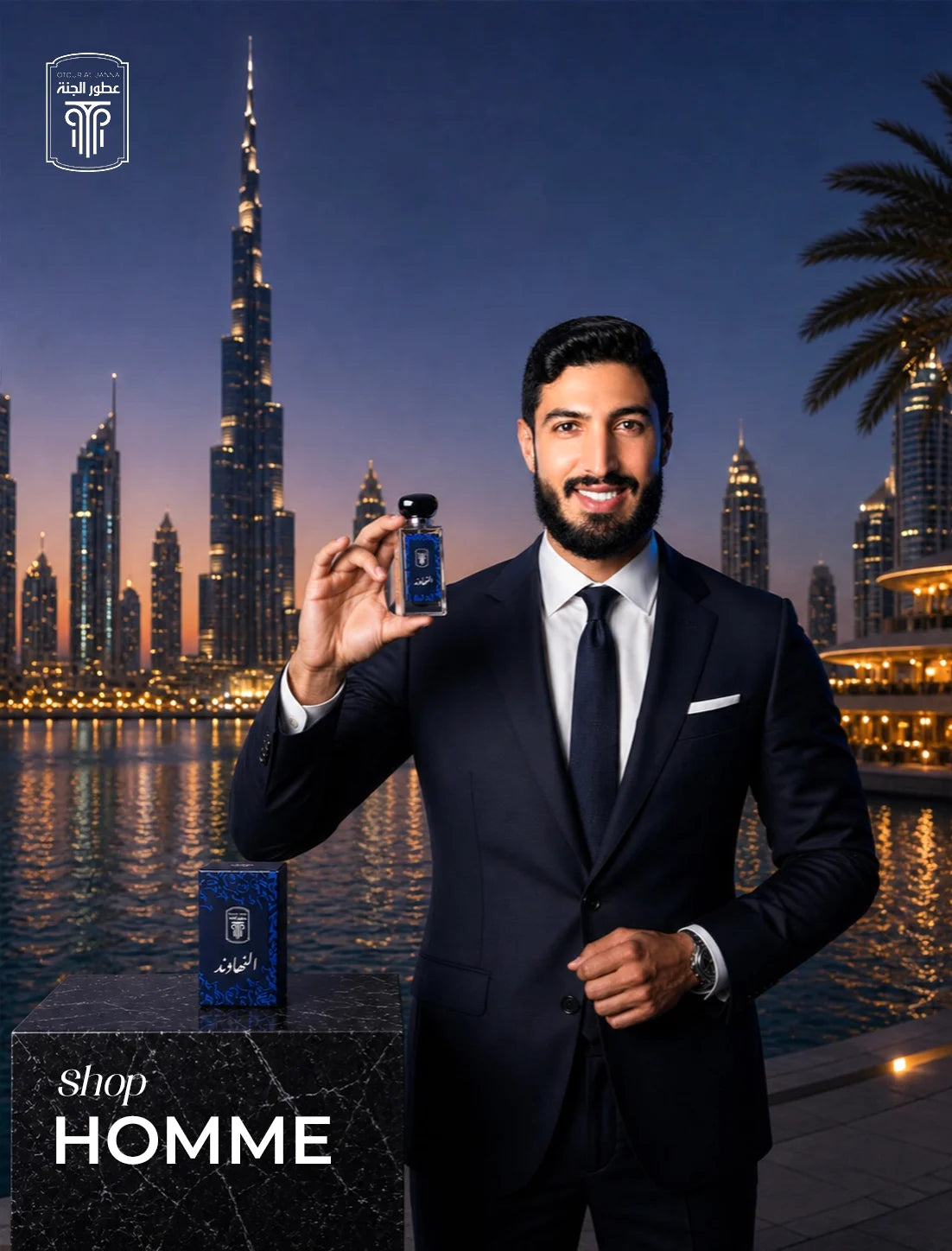 Homme en costume tenant le parfum Al Nahawand d'Otour Al Janna à Dubaï. Collection hommes.